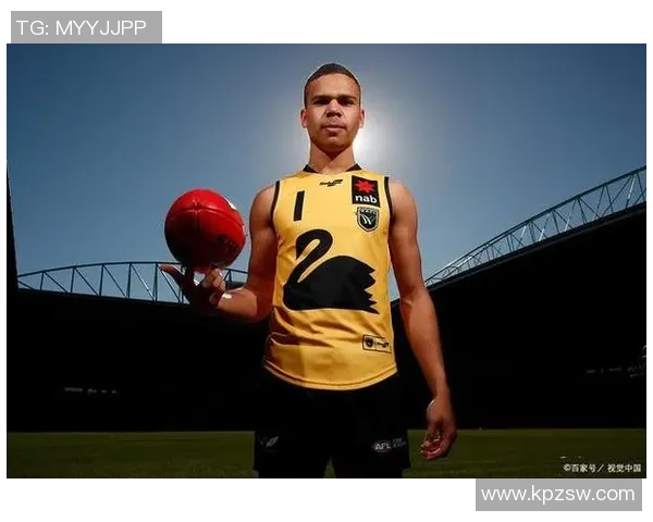 足球61号球星是谁 他的职业生涯和影响力深度分析